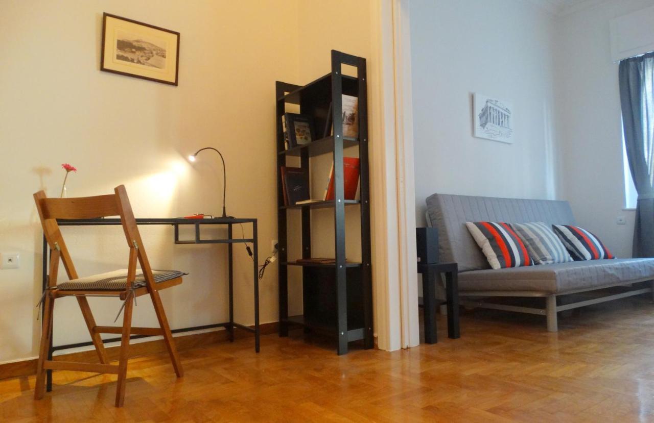 Cosy And Comfortable Apartment In The City Center Athena Bagian luar foto