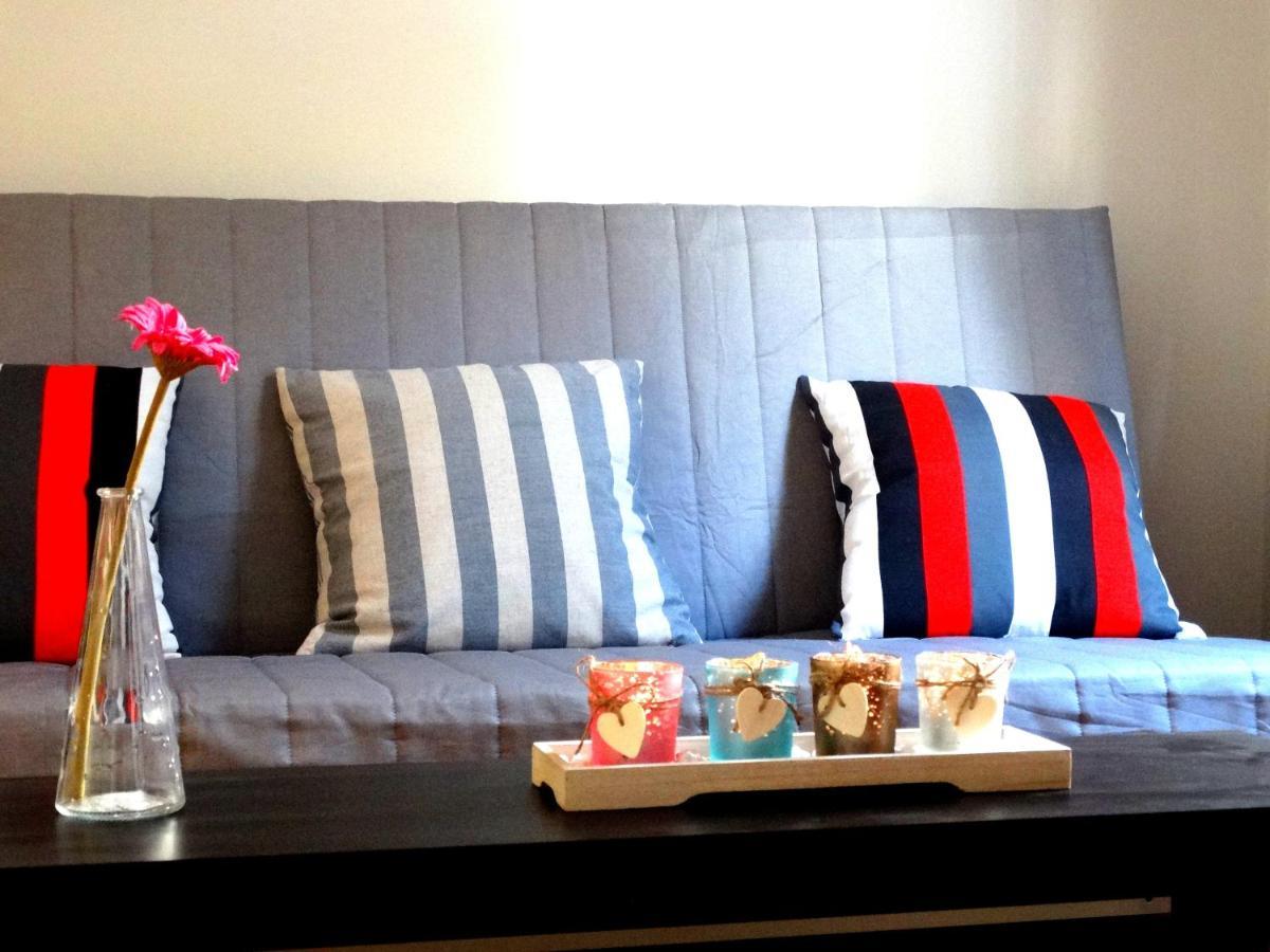 Cosy And Comfortable Apartment In The City Center Athena Bagian luar foto