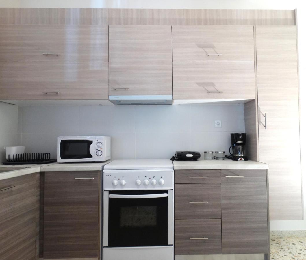 Cosy And Comfortable Apartment In The City Center Athena Bagian luar foto